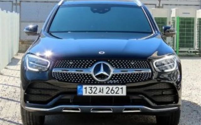 수원자동차중고매매 GLC클래스 X253 GLC 300 4MATIC 매물 사진 3 - 2022/09 31,980km