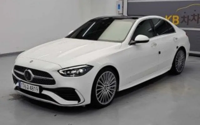 수원자동차중고매매 C클래스 W206 C300 4MATIC AMG 라인 매물 사진 11 - 2023/08 61,492km